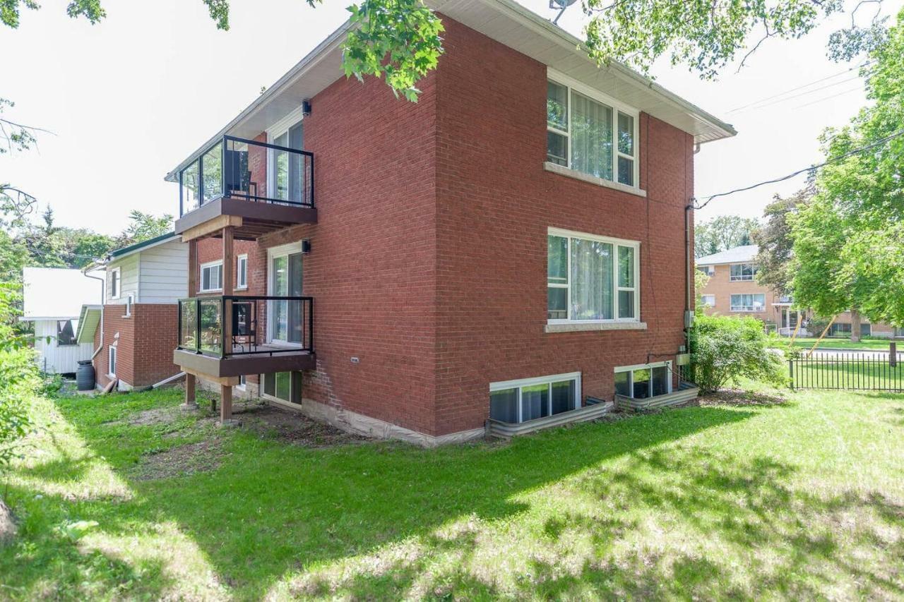 Entire 2 Bedroom Apartment Uptown Waterloo - E2 Eksteriør bilde