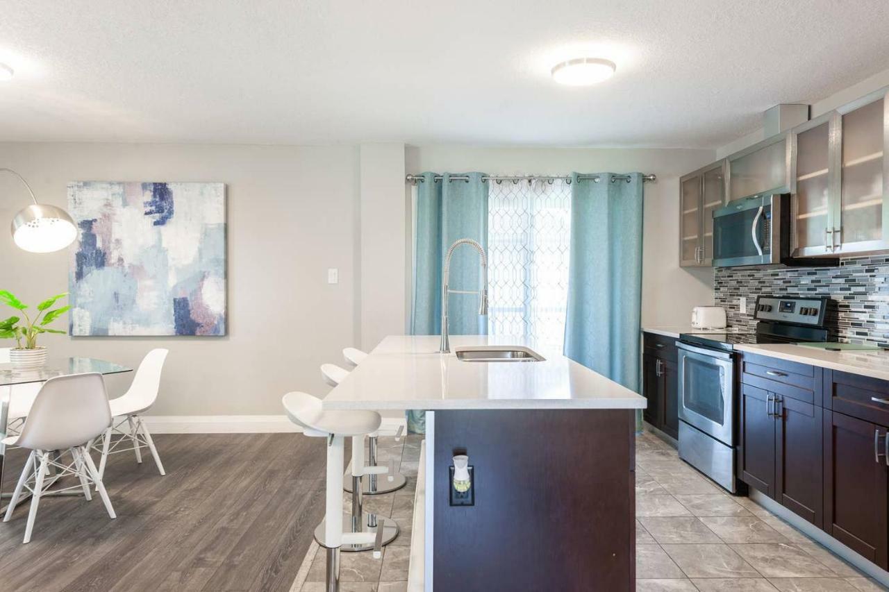 Entire 2 Bedroom Apartment Uptown Waterloo - E2 Eksteriør bilde